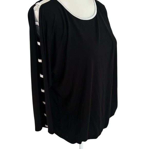 Cable & Gauge Black Top with Cut Out  Accents - Picture 1 of 6